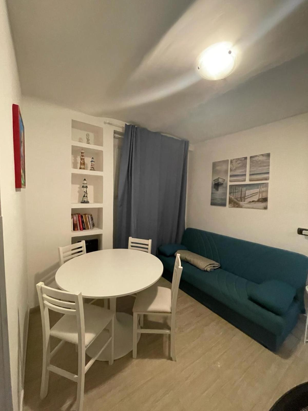 Ippocampo Apartment Lido di Ostia Bagian luar foto